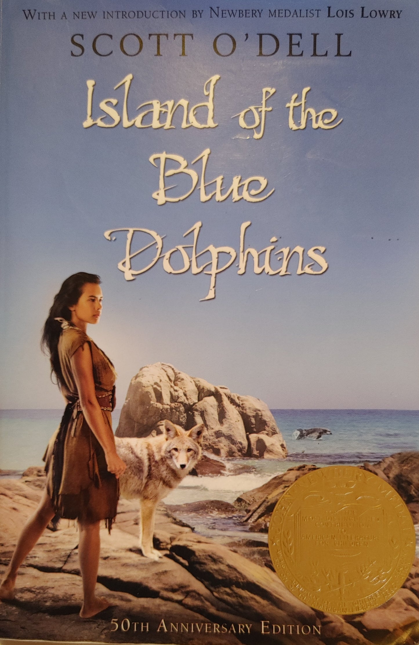 Island of the Blue Dolphins - Scott O'Dell - Newbery Medal winne