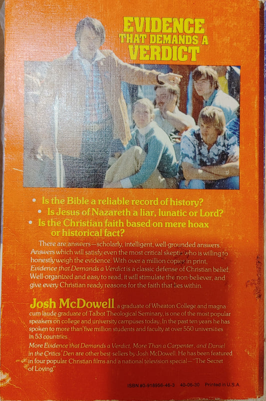 Evidence That Demands a Verdict - Josh McDowell - Highly Acclaimed Best Seller - Updated and Expanded