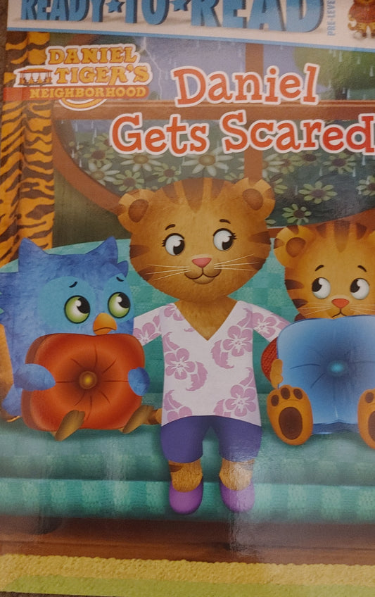 Ready-To-Read Daniel Gets Scared Pre-Level One - Simon Spotlight